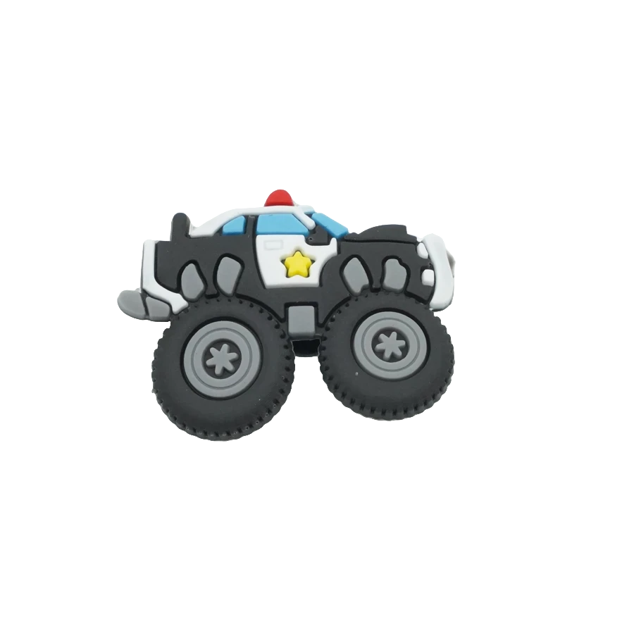 Charms — Terenski auto